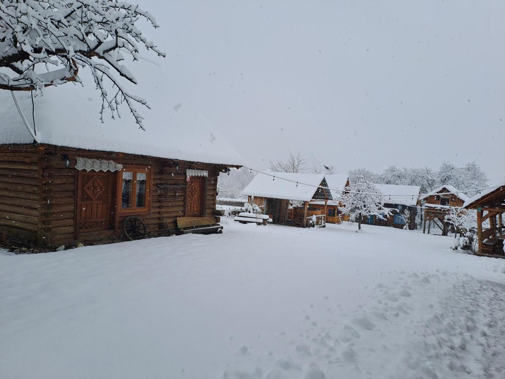 Complex Traditional Casuta Bunicilor-Breb Pokój zdjęcie